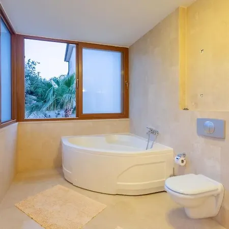 Lara With Private Pool And Sea View, Located In Antalya Peninsula Kaş